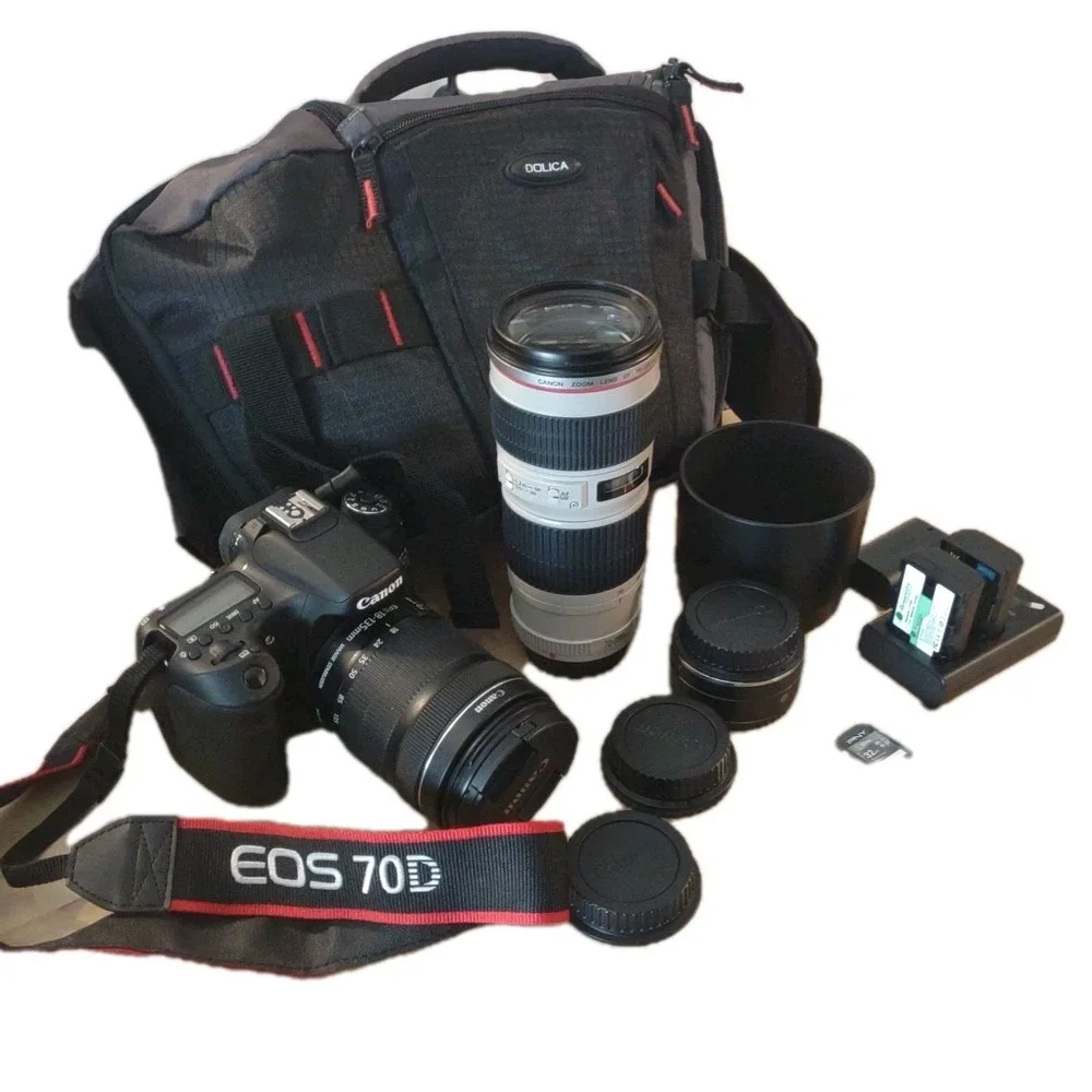 Canon EOS 70D DSLR Camera Bundle – Excellent Condition + Accessories!